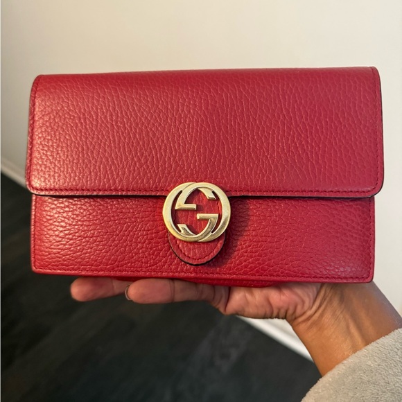 Gucci Crimson Leather Wristlet with Gold Accent - Picture 1 of 9